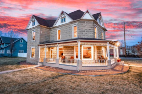 Sagebrush Manor - Perfect family retreat to live, eat, play in downtown Fruita